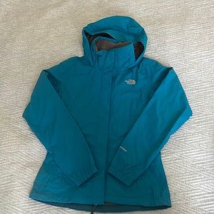 North face light ski jacket in teal - women's small